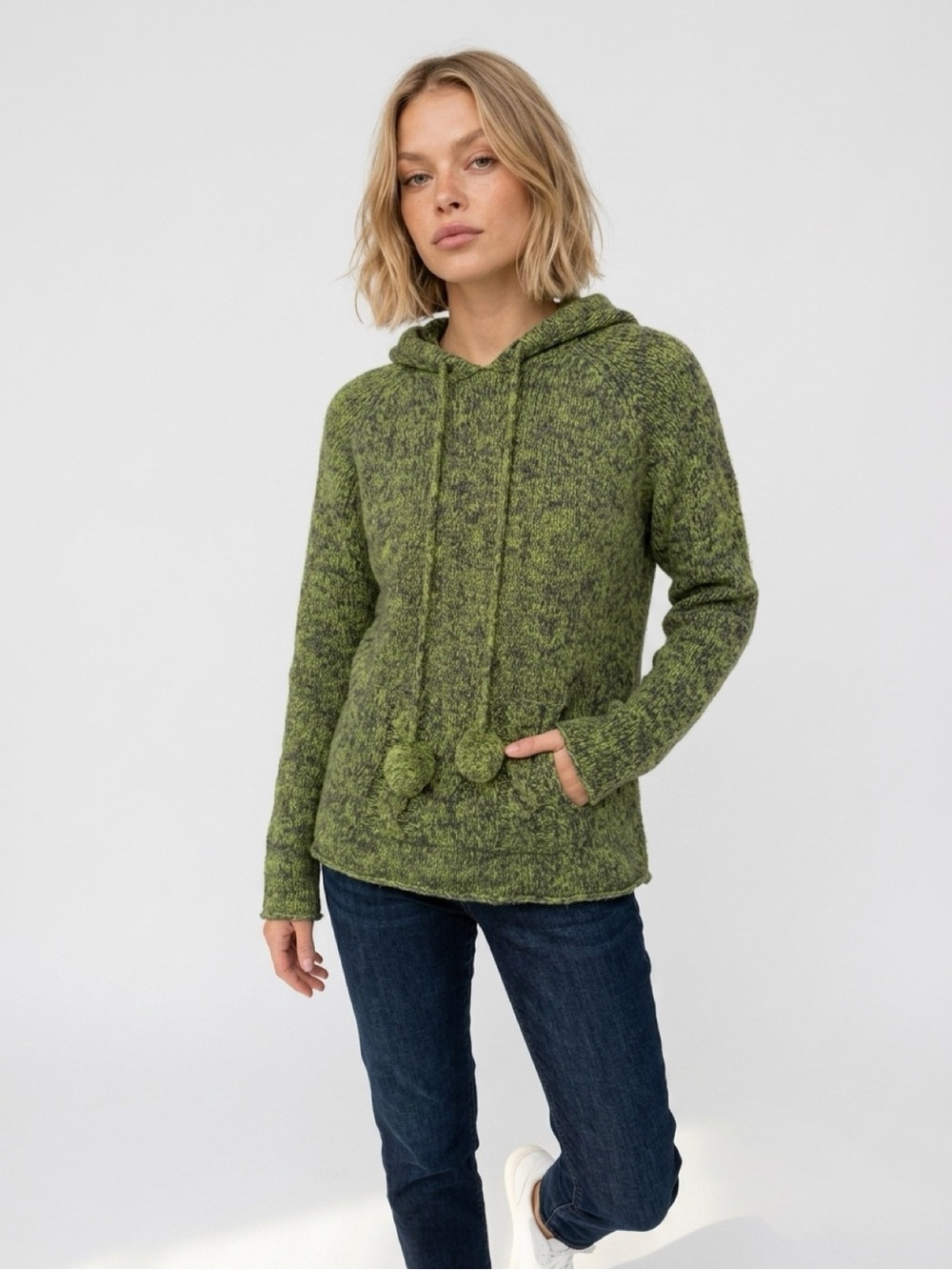 Athleta Sweater Women’s Medium Green Knit Hoodie with Pom-Pom Ties Wool !